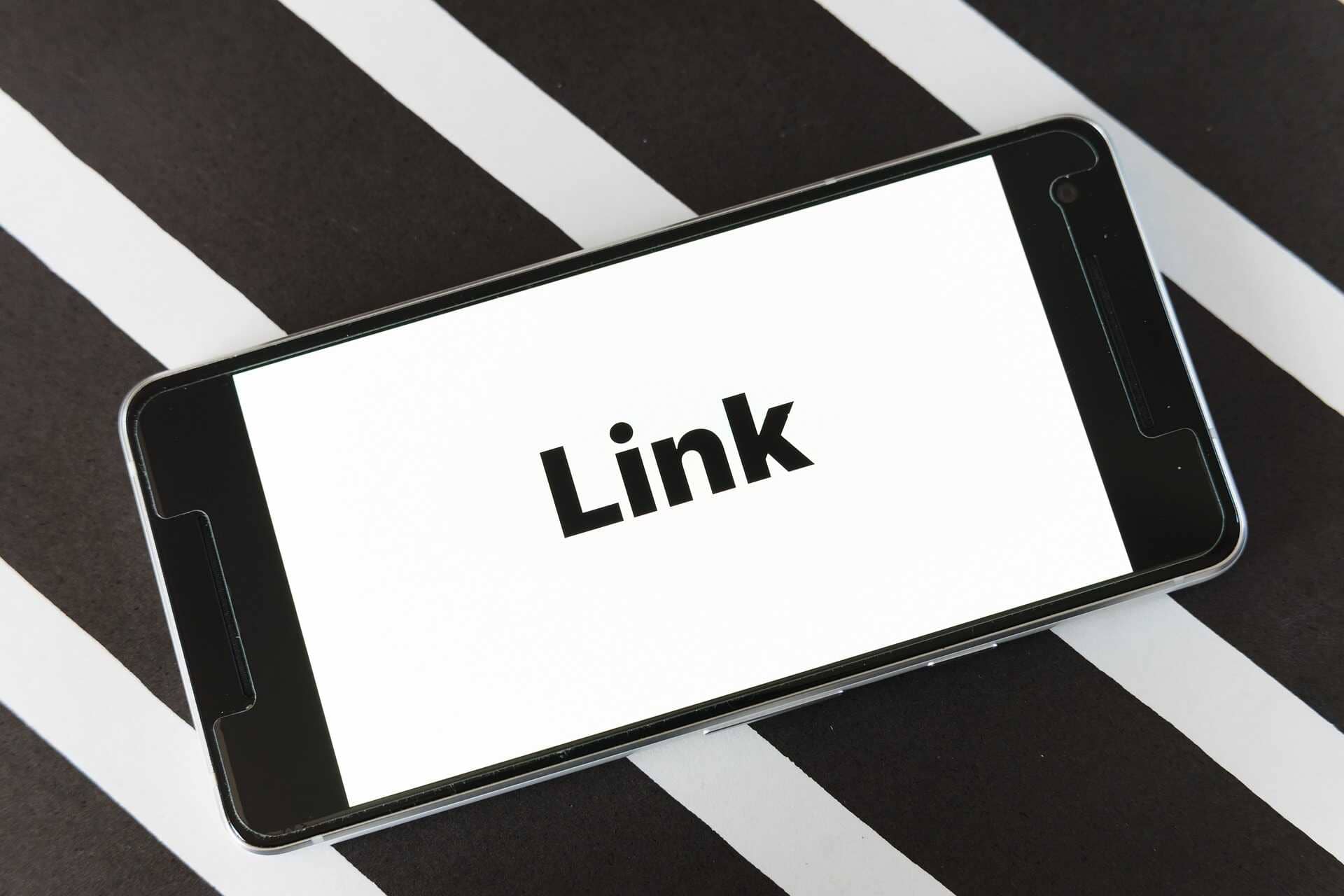 link tracking tools overcomplicate